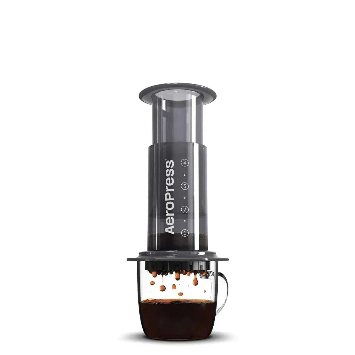 Combo-Cafetera AeroPress for smooth, rich coffee without bitterness.