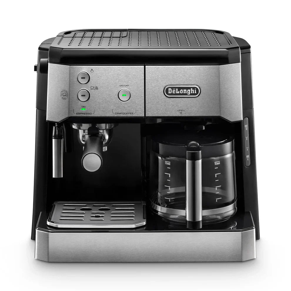 Cafetera Combi Delonghi con espresso, americano y espumador manual de leche