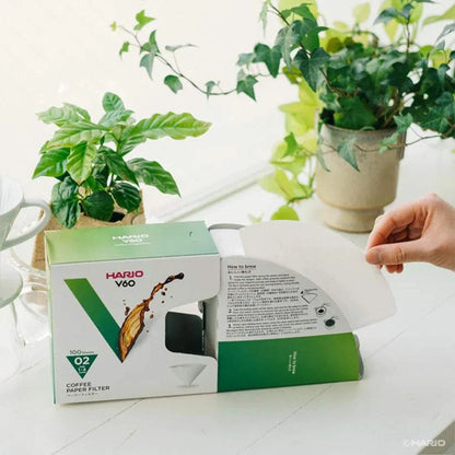 Caja de 100 filtros blancos para V60 tamaño 02, ideales para 1-4 tazas de café filtrado, Hario.