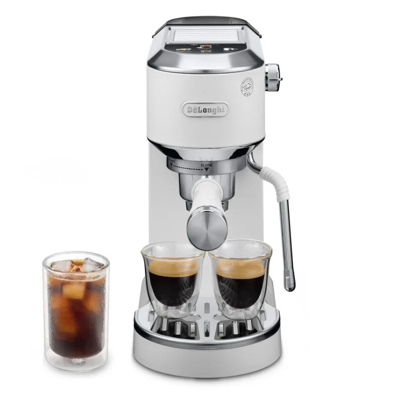Delonghi Cafetera Dedica Duo compact espresso machine with digital display and milk frother for perfect coffee at home