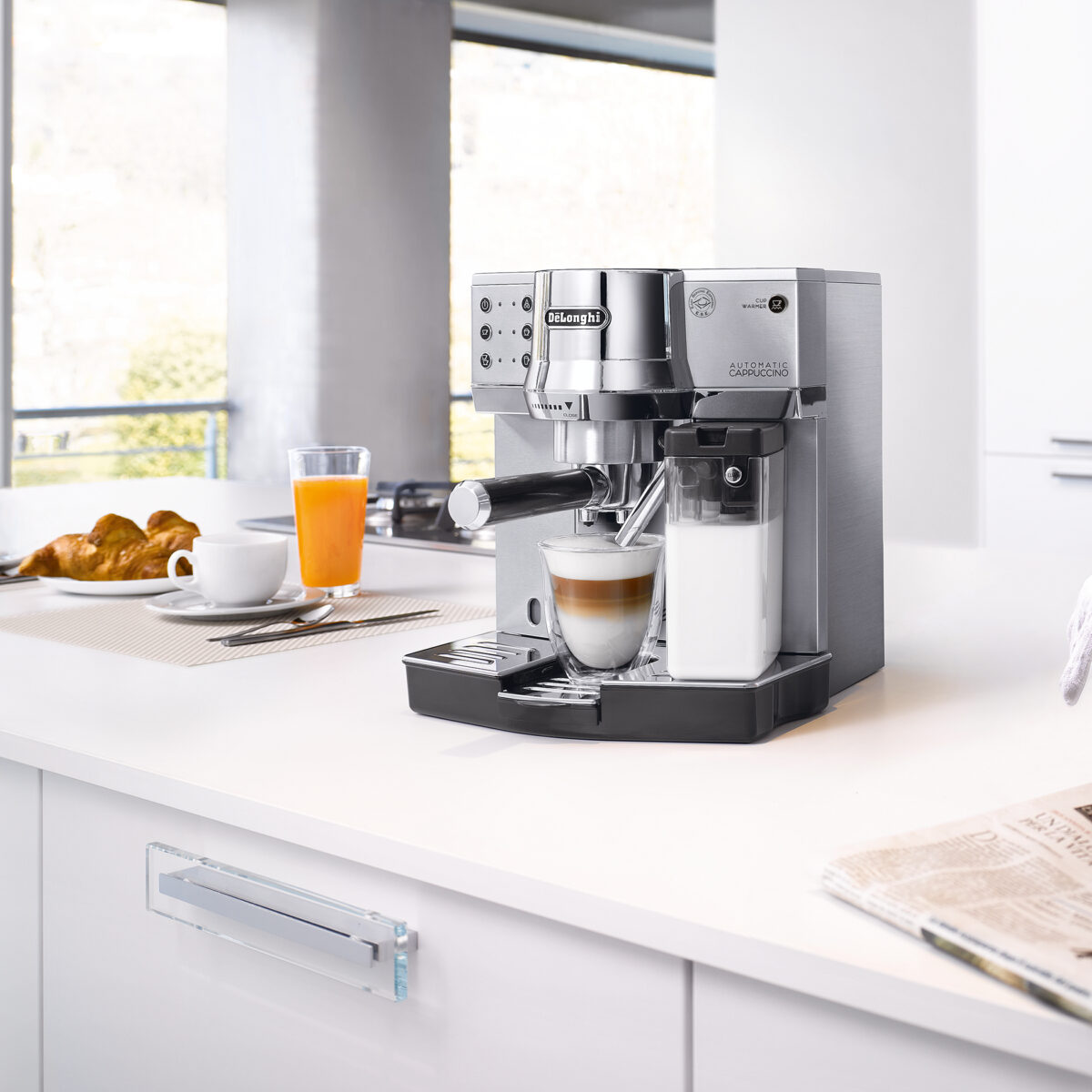 Cafetera Delonghi Semi-automática - Explora Café, Cápsulas de Café  Compatibles con Nespresso & Dolce Gusto, Café Molido, y demás